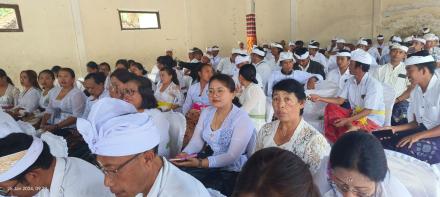 Pelantikan Dan Pengambilan sumpah Petugas KPPS 2024  Desa Sepang 
